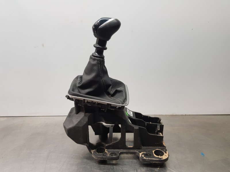 Recambio de palanca cambio para opel corsa f elegance referencia OEM IAM 9845949380  