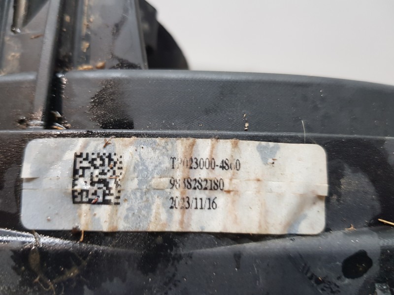 Recambio de electroventilador para opel corsa f elegance referencia OEM IAM 9838282180  