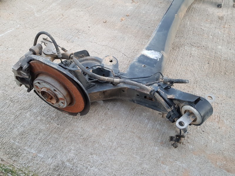 Recambio de puente trasero para peugeot 308 sw style referencia OEM IAM 1630729480   Recambio de puente trasero para peugeot 308 sw style referencia OEM IAM 1630729480