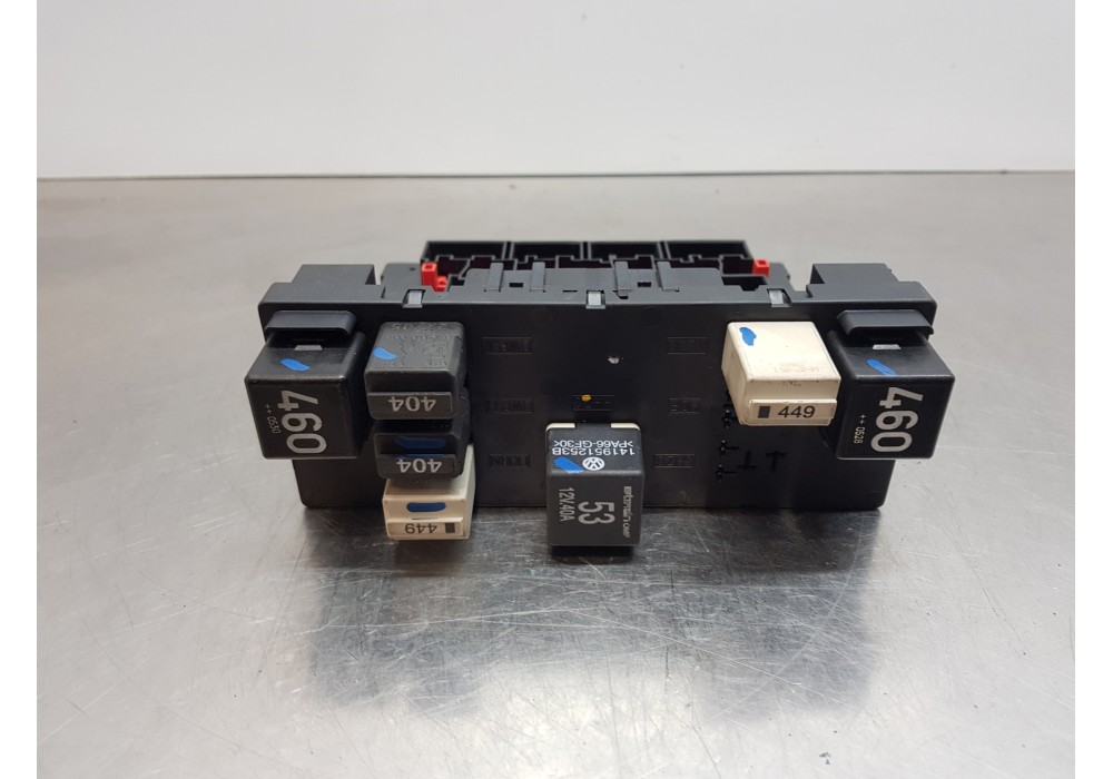 Recambio de caja reles / fusibles para volkswagen passat berlina (3c2) elegance referencia OEM IAM 3C0937049E   Recambio de caja reles / fusibles para volkswagen passat berlina (3c2) elegance referencia OEM IAM 3C0937049E