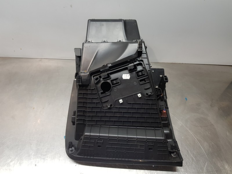 Recambio de guantera para opel corsa f elegance referencia OEM IAM 9830429480  