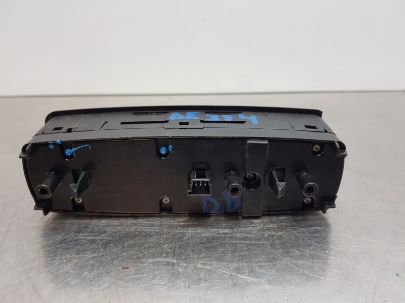 Recambio de mando elevalunas delantero izquierdo para mercedes clase b (w245) standard referencia OEM IAM A1698206710   Recambio de mando elevalunas delantero izquierdo para mercedes clase b (w245) standard referencia OEM IAM A1698206710