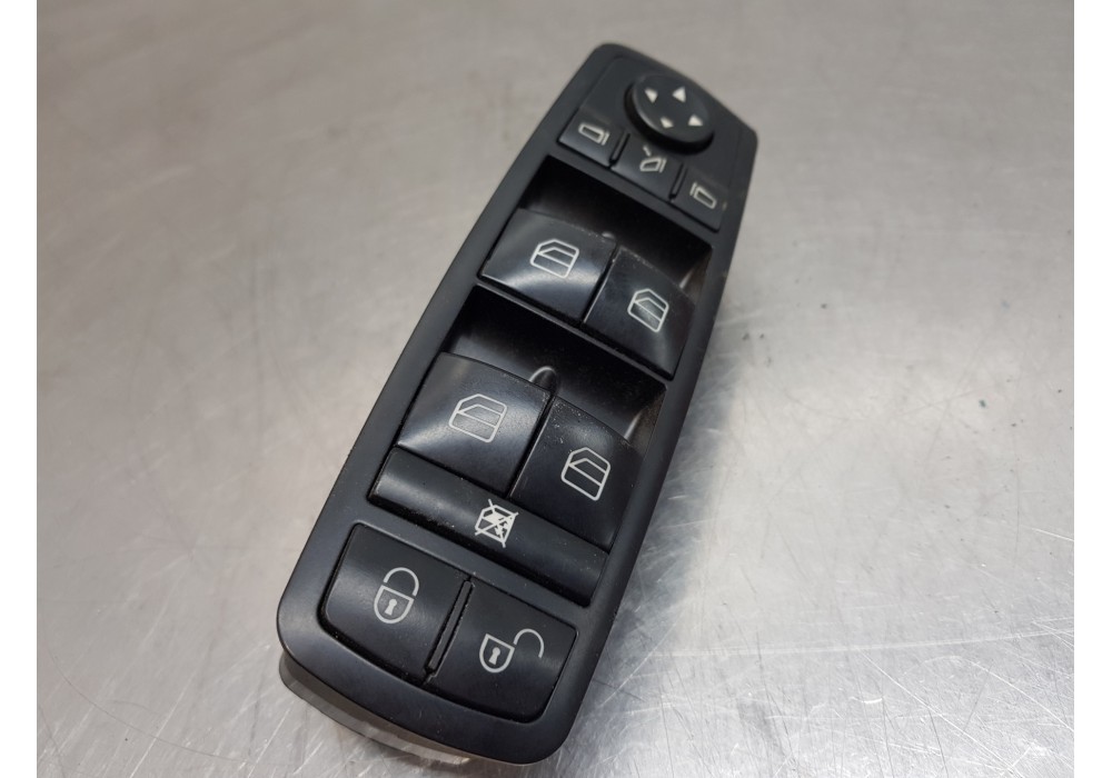 Recambio de mando elevalunas delantero izquierdo para mercedes clase b (w245) standard referencia OEM IAM A1698206710   Recambio de mando elevalunas delantero izquierdo para mercedes clase b (w245) standard referencia OEM IAM A1698206710