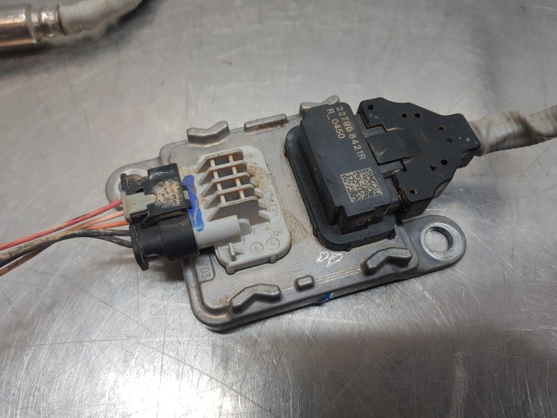 Recambio de sonda lambda para renault master iii furgón referencia OEM IAM 227908421R  