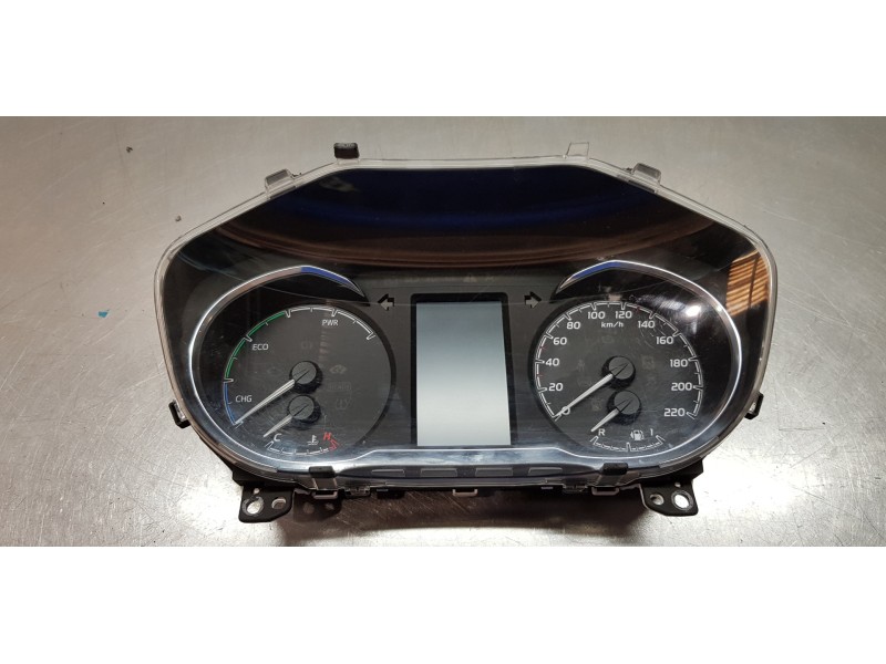 Recambio de cuadro instrumentos para toyota yaris hybrid active referencia OEM IAM 83800F5440  