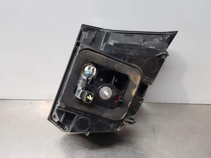 Recambio de piloto trasero derecho interior para peugeot 3008 active referencia OEM IAM 9810477780   Recambio de piloto trasero derecho interior para peugeot 3008 active referencia OEM IAM 9810477780