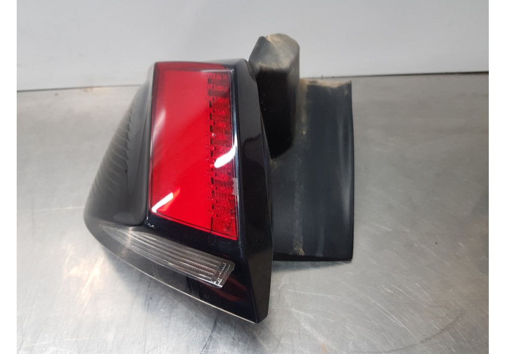 Recambio de piloto trasero izquierdo para peugeot 3008 active referencia OEM IAM 9810477180   Recambio de piloto trasero izquierdo para peugeot 3008 active referencia OEM IAM 9810477180