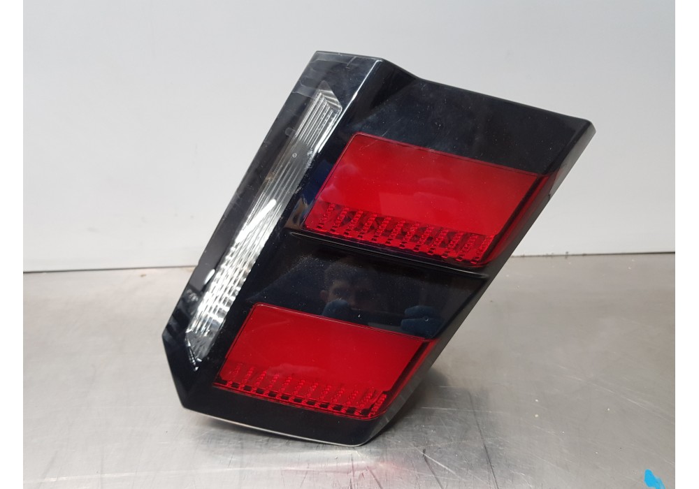 Recambio de piloto trasero izquierdo interior para peugeot 3008 active referencia OEM IAM 9810477880   Recambio de piloto trasero izquierdo interior para peugeot 3008 active referencia OEM IAM 9810477880