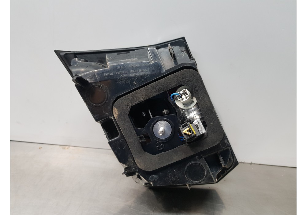 Recambio de piloto trasero izquierdo interior para peugeot 3008 active referencia OEM IAM 9810477880   Recambio de piloto trasero izquierdo interior para peugeot 3008 active referencia OEM IAM 9810477880