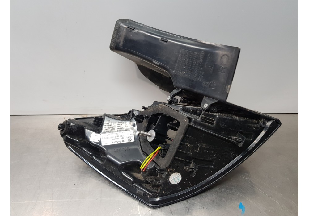 Recambio de piloto trasero derecho para peugeot 3008 active referencia OEM IAM 9810477080   Recambio de piloto trasero derecho para peugeot 3008 active referencia OEM IAM 9810477080