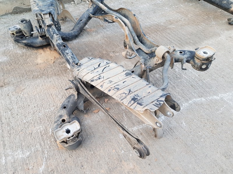 Recambio de puente trasero para audi q5 (fyb) quattro referencia OEM IAM 80A505235AN  