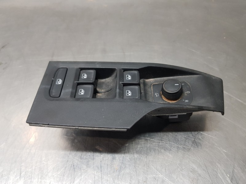 Recambio de mando elevalunas delantero izquierdo para seat ibiza (kj1) style referencia OEM IAM 5G0959857F   Recambio de mando elevalunas delantero izquierdo para seat ibiza (kj1) style referencia OEM IAM 5G0959857F
