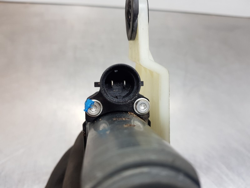 Recambio de elevalunas delantero derecho para renault master iii furgón referencia OEM IAM 807200008R  