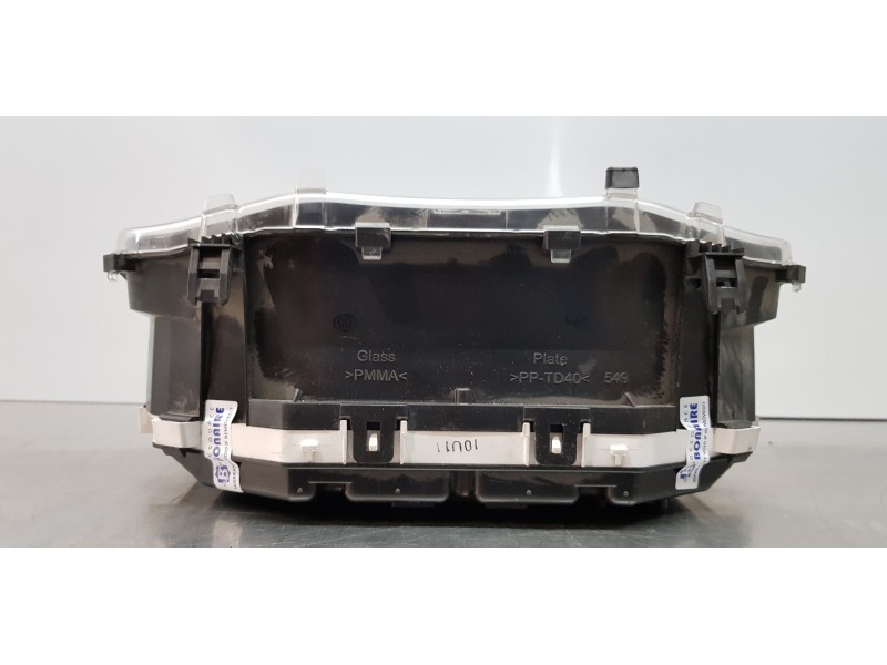 Recambio de cuadro instrumentos para toyota yaris hybrid active referencia OEM IAM 83800F5440  