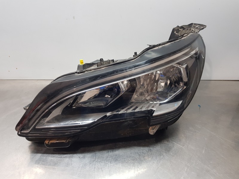 Recambio de faro izquierdo para peugeot 3008 active referencia OEM IAM 9810478180   Recambio de faro izquierdo para peugeot 3008 active referencia OEM IAM 9810478180