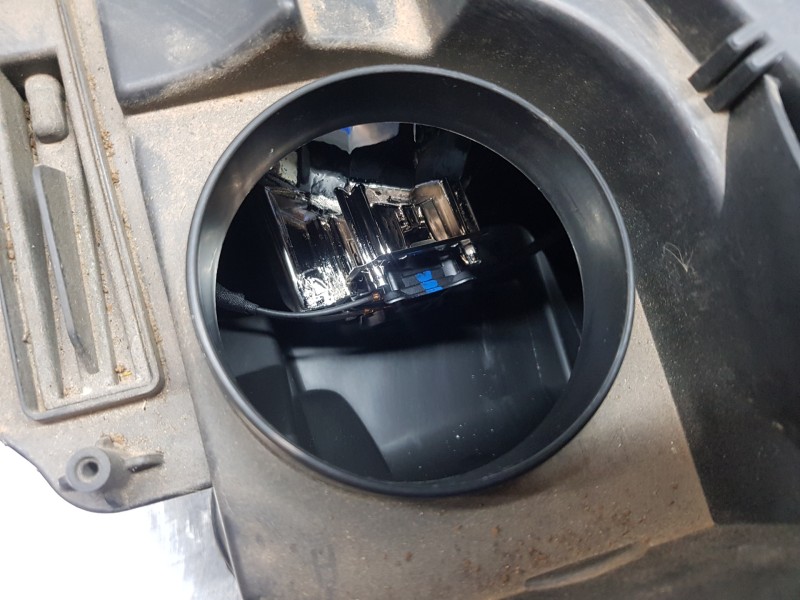 Recambio de faro derecho para peugeot 3008 active referencia OEM IAM 9810478080   Recambio de faro derecho para peugeot 3008 active referencia OEM IAM 9810478080