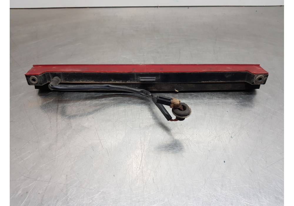 Recambio de luz central de freno para seat ibiza (6l1) stella referencia OEM IAM 6L6945097E   Recambio de luz central de freno para seat ibiza (6l1) stella referencia OEM IAM 6L6945097E