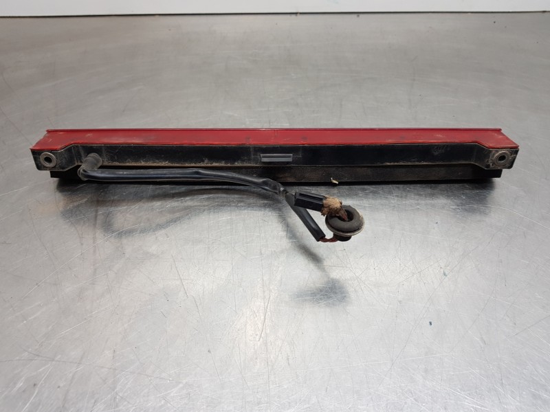 Recambio de luz central de freno para seat ibiza (6l1) stella referencia OEM IAM 6L6945097E   Recambio de luz central de freno para seat ibiza (6l1) stella referencia OEM IAM 6L6945097E