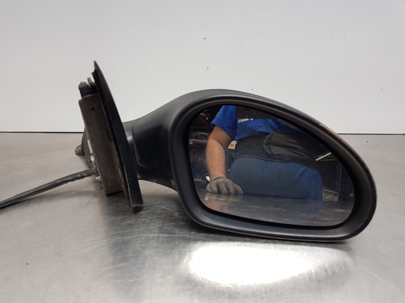 Recambio de retrovisor derecho para seat ibiza (6l1) stella referencia OEM IAM    Recambio de retrovisor derecho para seat ibiza (6l1) stella referencia OEM IAM