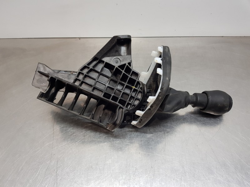 Recambio de palanca cambio para renault master iii furgón referencia OEM IAM 349013165R  