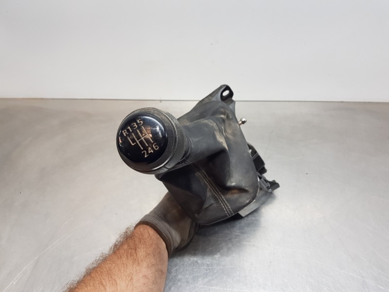 Recambio de palanca cambio para renault master iii furgón referencia OEM IAM 349013165R  