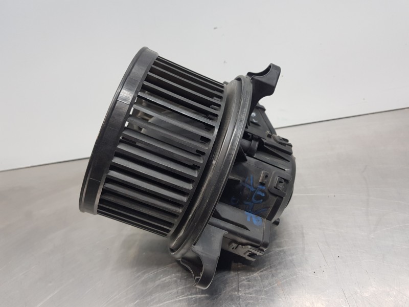 Recambio de motor calefaccion para ford transit custom kasten custom referencia OEM IAM 0130115572  