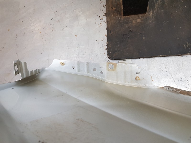 Recambio de aleta delantera izquierda para ford transit custom kasten custom referencia OEM IAM 2782132 JK2116006AC 