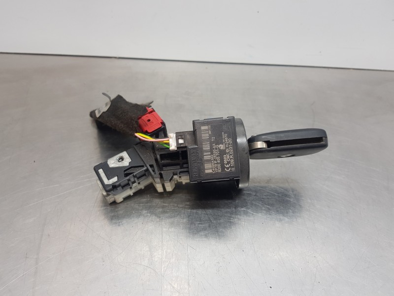 Recambio de antirrobo para renault master iii furgón referencia OEM IAM 8200405701G  