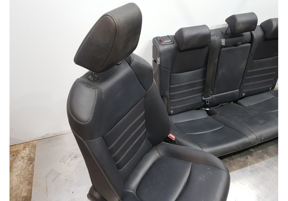 Recambio de juego asientos completo para toyota rav 4 hybrid referencia OEM IAM 7151242170 7150142040 7165142200 Recambio de juego asientos completo para toyota rav 4 hybrid referencia OEM IAM 7151242170 7150142040 7165142200