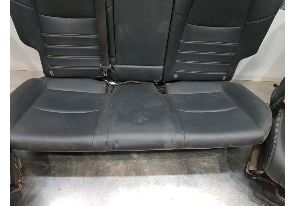 Recambio de juego asientos completo para toyota rav 4 hybrid referencia OEM IAM 7151242170 7150142040 7165142200 Recambio de juego asientos completo para toyota rav 4 hybrid referencia OEM IAM 7151242170 7150142040 7165142200