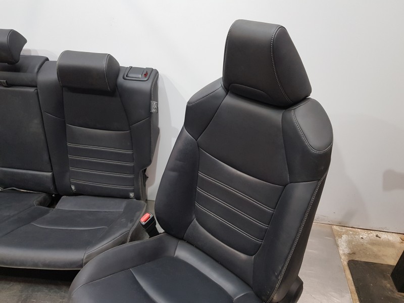 Recambio de juego asientos completo para toyota rav 4 hybrid referencia OEM IAM 7151242170 7150142040 7165142200 Recambio de juego asientos completo para toyota rav 4 hybrid referencia OEM IAM 7151242170 7150142040 7165142200