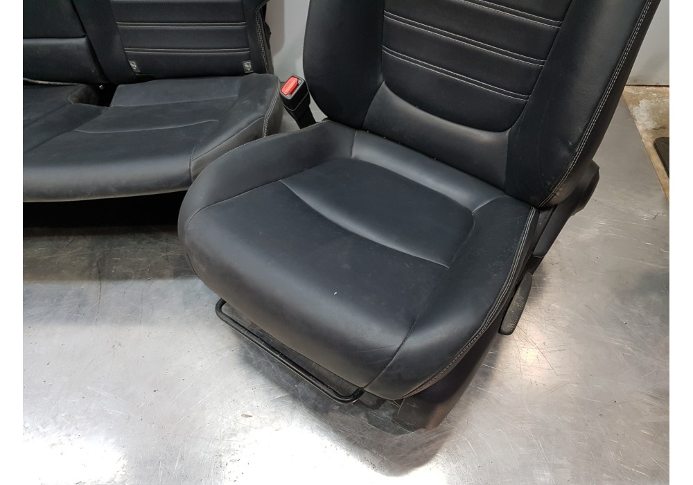 Recambio de juego asientos completo para toyota rav 4 hybrid referencia OEM IAM 7151242170 7150142040 7165142200 Recambio de juego asientos completo para toyota rav 4 hybrid referencia OEM IAM 7151242170 7150142040 7165142200