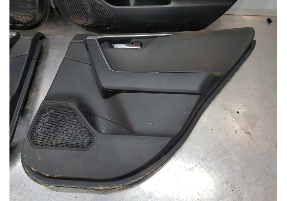 Recambio de juego asientos completo para toyota rav 4 hybrid referencia OEM IAM 7151242170 7150142040 7165142200 Recambio de juego asientos completo para toyota rav 4 hybrid referencia OEM IAM 7151242170 7150142040 7165142200