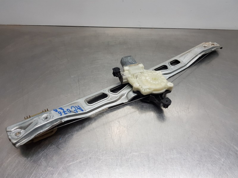 Recambio de elevalunas delantero derecho para ford transit custom kasten custom referencia OEM IAM 2473809  