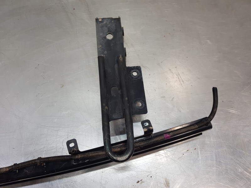 Recambio de refuerzo paragolpes trasero para ford transit custom kasten custom referencia OEM IAM 2367075   Recambio de refuerzo paragolpes trasero para ford transit custom kasten custom referencia OEM IAM 2367075