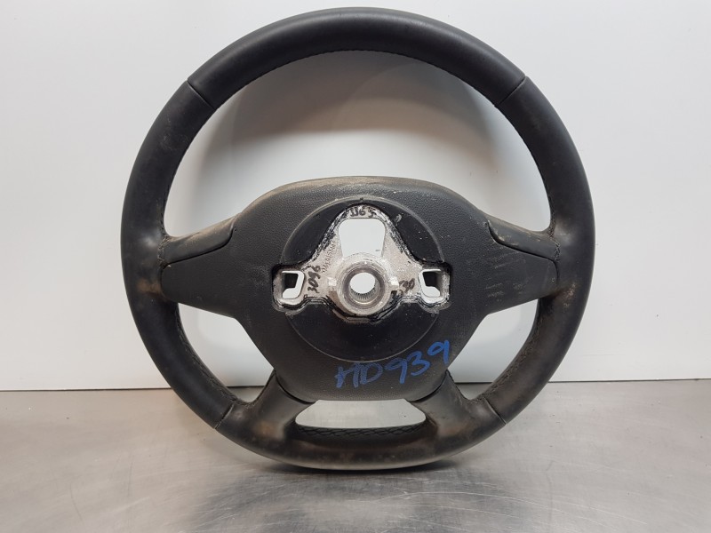 Recambio de volante para dacia sandero stepwey referencia OEM IAM 484007478R  