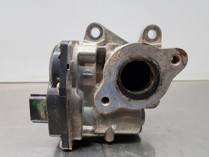 Recambio de valvula egr para renault master iii furgón referencia OEM IAM 147103921R H8201353607 