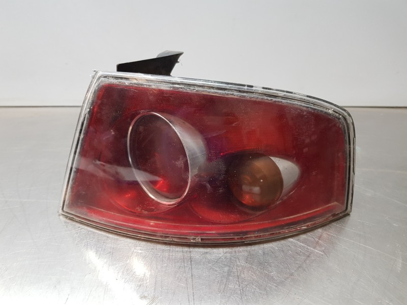 Recambio de piloto trasero derecho para seat ibiza (6l1) stella referencia OEM IAM 6L6945112B   Recambio de piloto trasero derecho para seat ibiza (6l1) stella referencia OEM IAM 6L6945112B