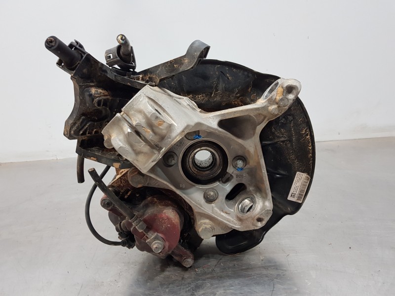 Recambio de mangueta delantera derecha para mercedes clase a (w177) 200 d referencia OEM IAM A2473320800  