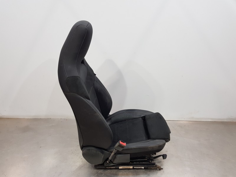 Recambio de asiento delantero izquierdo para mercedes clase a (w177) 200 d referencia OEM IAM A0009103212 A1779108901 A177910790