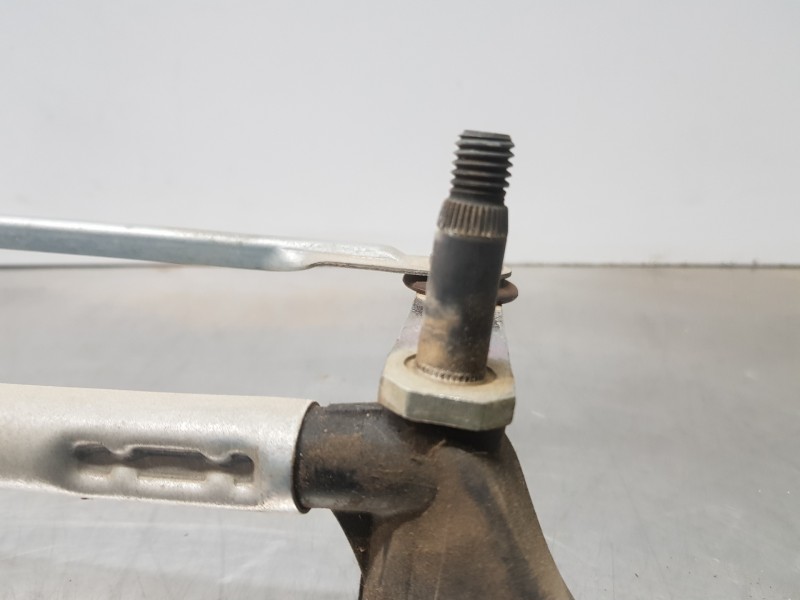 Recambio de motor limpia delantero para mercedes clase a (w177) 200 d referencia OEM IAM A1778204201 A1778204901 