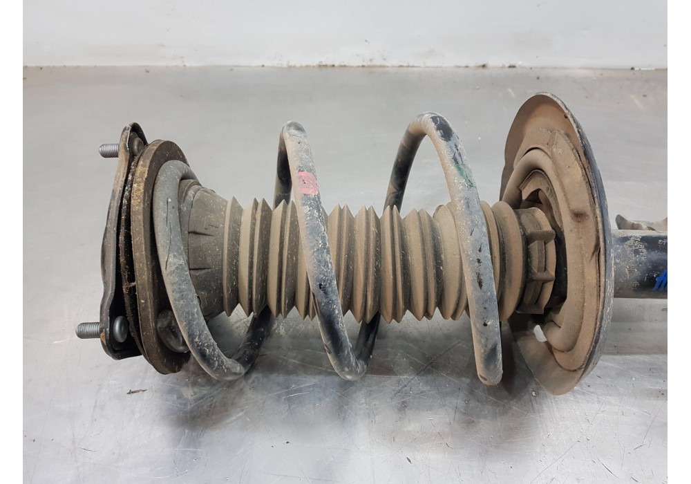 Recambio de amortiguador delantero izquierdo para toyota rav 4 hybrid referencia OEM IAM 4852080635 4852042730  Recambio de amortiguador delantero izquierdo para toyota rav 4 hybrid referencia OEM IAM 4852080635 4852042730