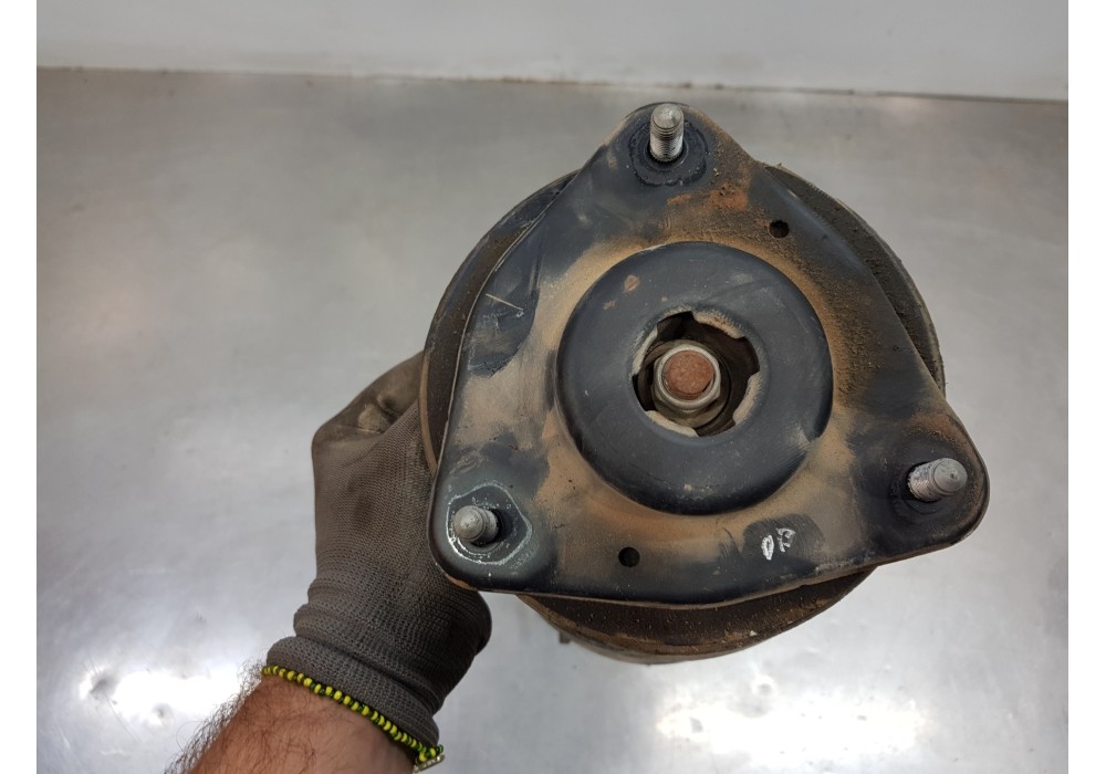 Recambio de amortiguador delantero izquierdo para toyota rav 4 hybrid referencia OEM IAM 4852080635 4852042730  Recambio de amortiguador delantero izquierdo para toyota rav 4 hybrid referencia OEM IAM 4852080635 4852042730