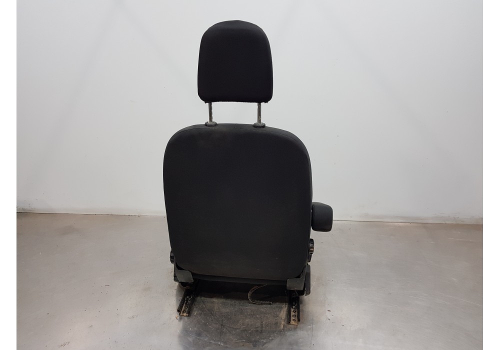 Recambio de asiento delantero izquierdo para ford transit custom kasten custom referencia OEM IAM 1892363 BK2161715BJ  Recambio de asiento delantero izquierdo para ford transit custom kasten custom referencia OEM IAM 1892363 BK2161715BJ