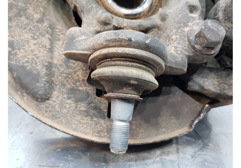 Recambio de mangueta delantera izquierda para ford transit custom kasten custom referencia OEM IAM 2350086   Recambio de mangueta delantera izquierda para ford transit custom kasten custom referencia OEM IAM 2350086