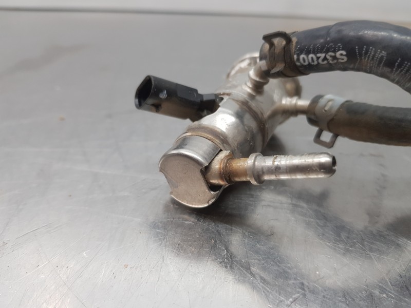 Recambio de inyector para mercedes clase a (w177) 200 d referencia OEM IAM A0004904000  