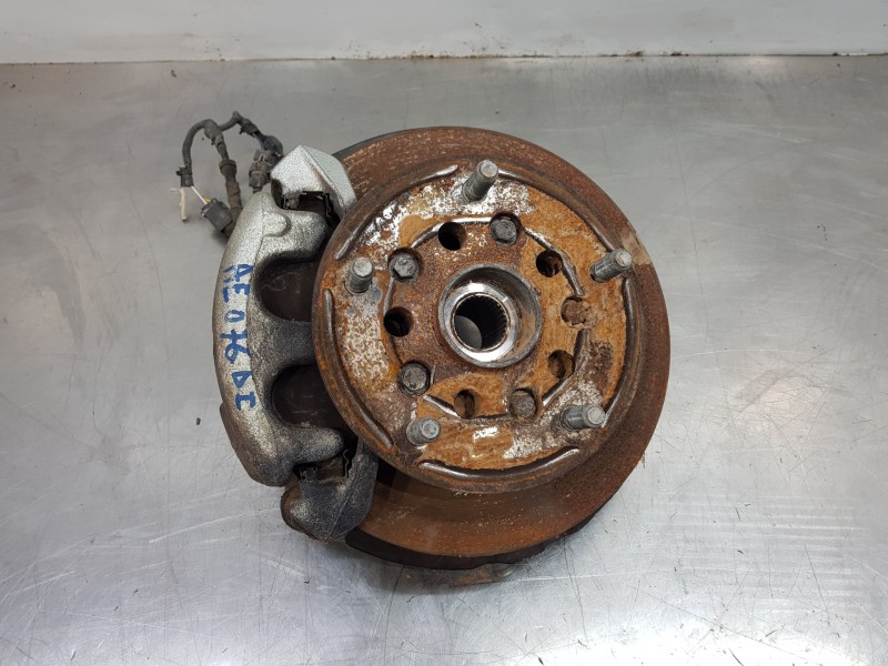 Recambio de mangueta delantera izquierda para ford transit custom kasten custom referencia OEM IAM 2578684  