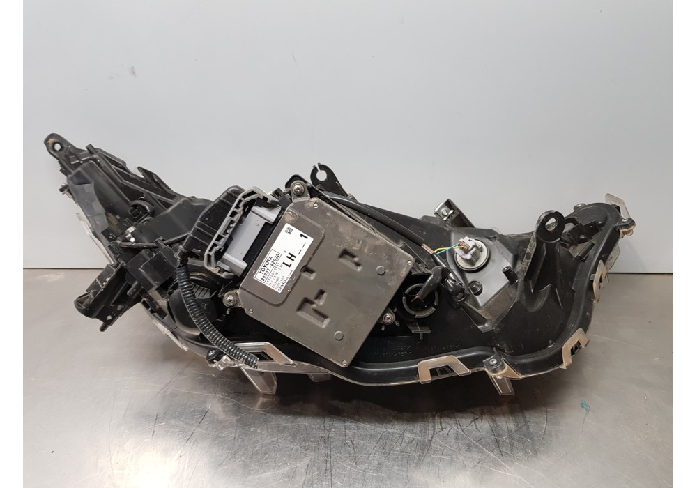 Recambio de faro izquierdo para toyota rav 4 hybrid referencia OEM IAM 8118542842 8990742020  Recambio de faro izquierdo para toyota rav 4 hybrid referencia OEM IAM 8118542842 8990742020