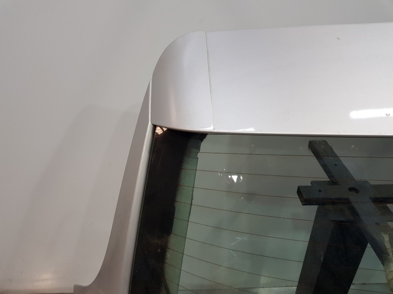 Recambio de porton trasero para audi q5 (8r) quattro referencia OEM IAM 8R0827023C  