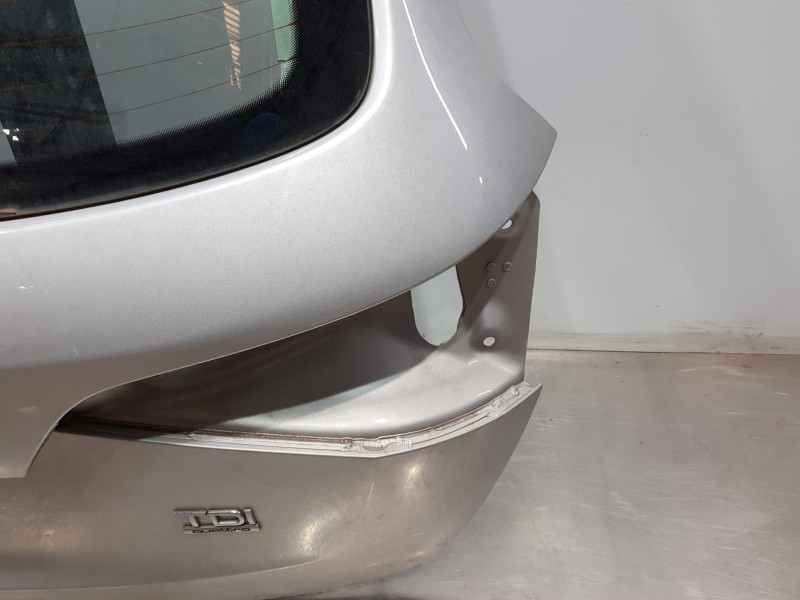 Recambio de porton trasero para audi q5 (8r) quattro referencia OEM IAM 8R0827023C  